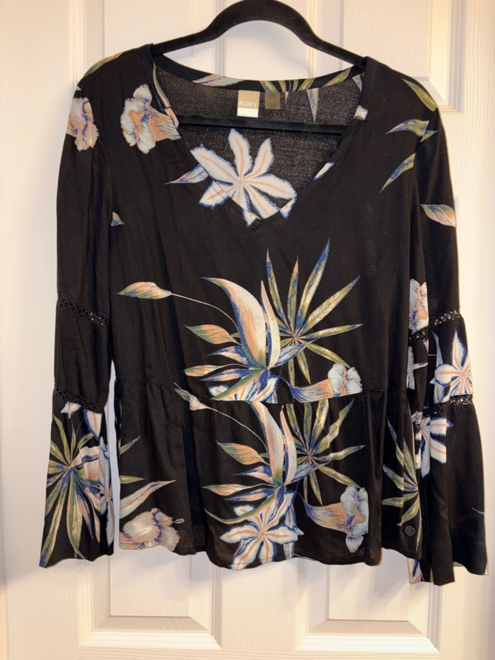 Roxy Black Floral V-Neck Peplum Tunic